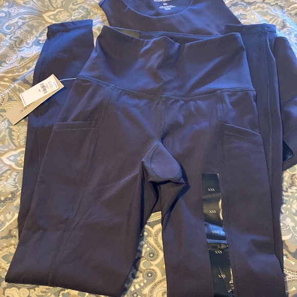 New Yoga set dark gray - Picture 3 of 7